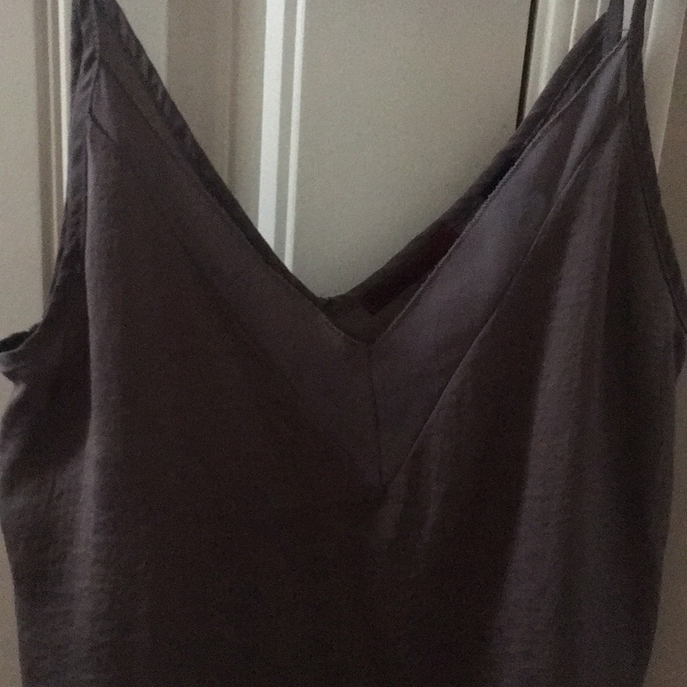 Tank top ❤️ - Picture 2 of 3